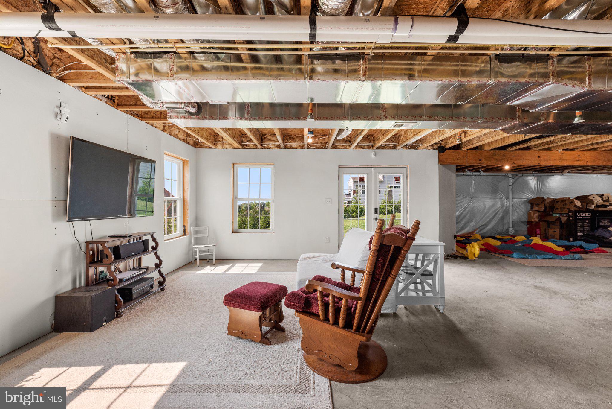 CASTLE FARMS - Residential