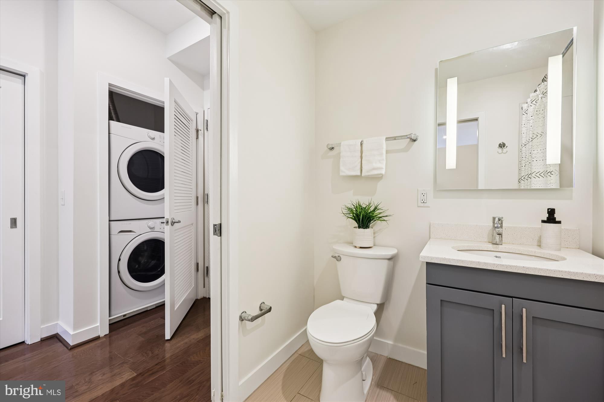 DOWNTOWN SILVER SPRING - Residential