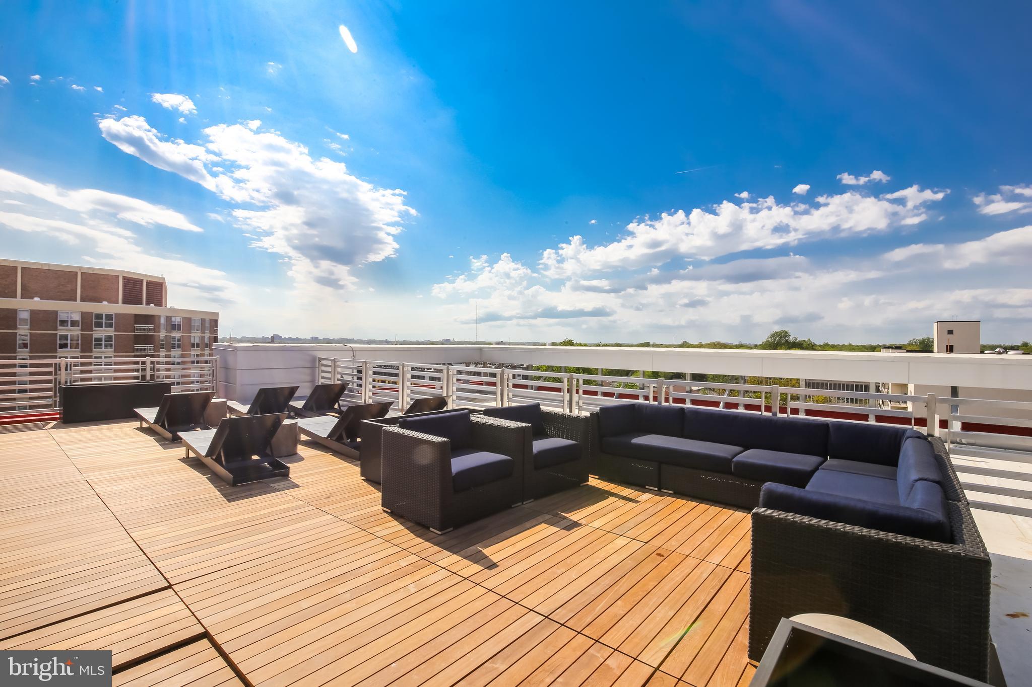 DOWNTOWN SILVER SPRING - Residential