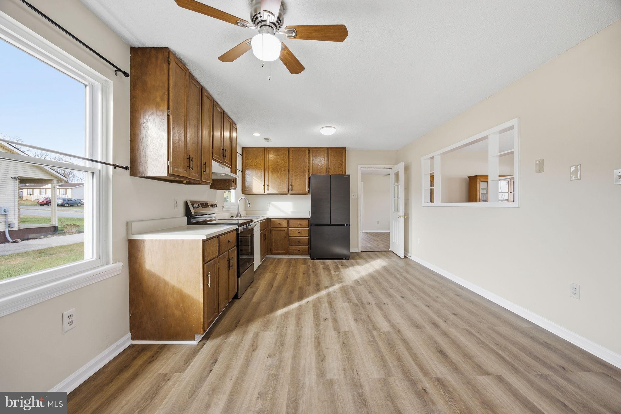 PATRICK HENRY ESTATES - Residential