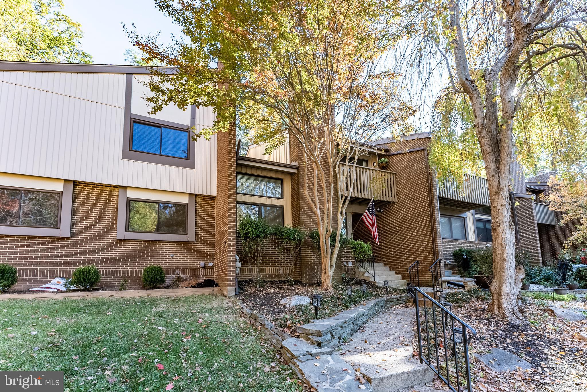 2045 WINGED FOOT COURT