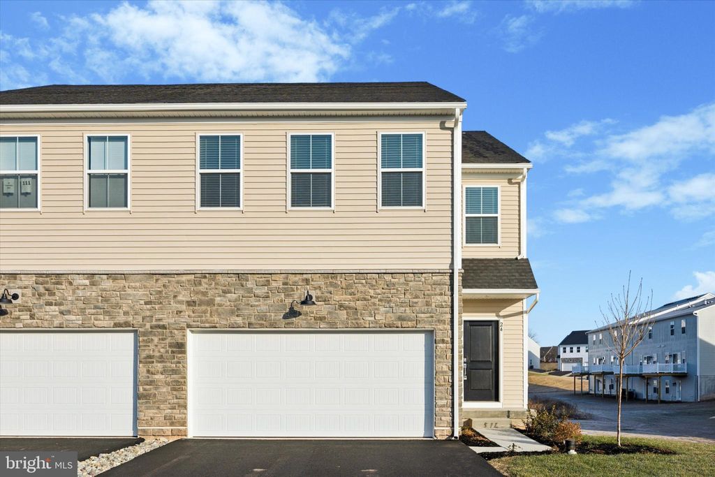 Photo of 24 Painters Way, POTTSTOWN, PA 19465 (MLS # PACT2118478)