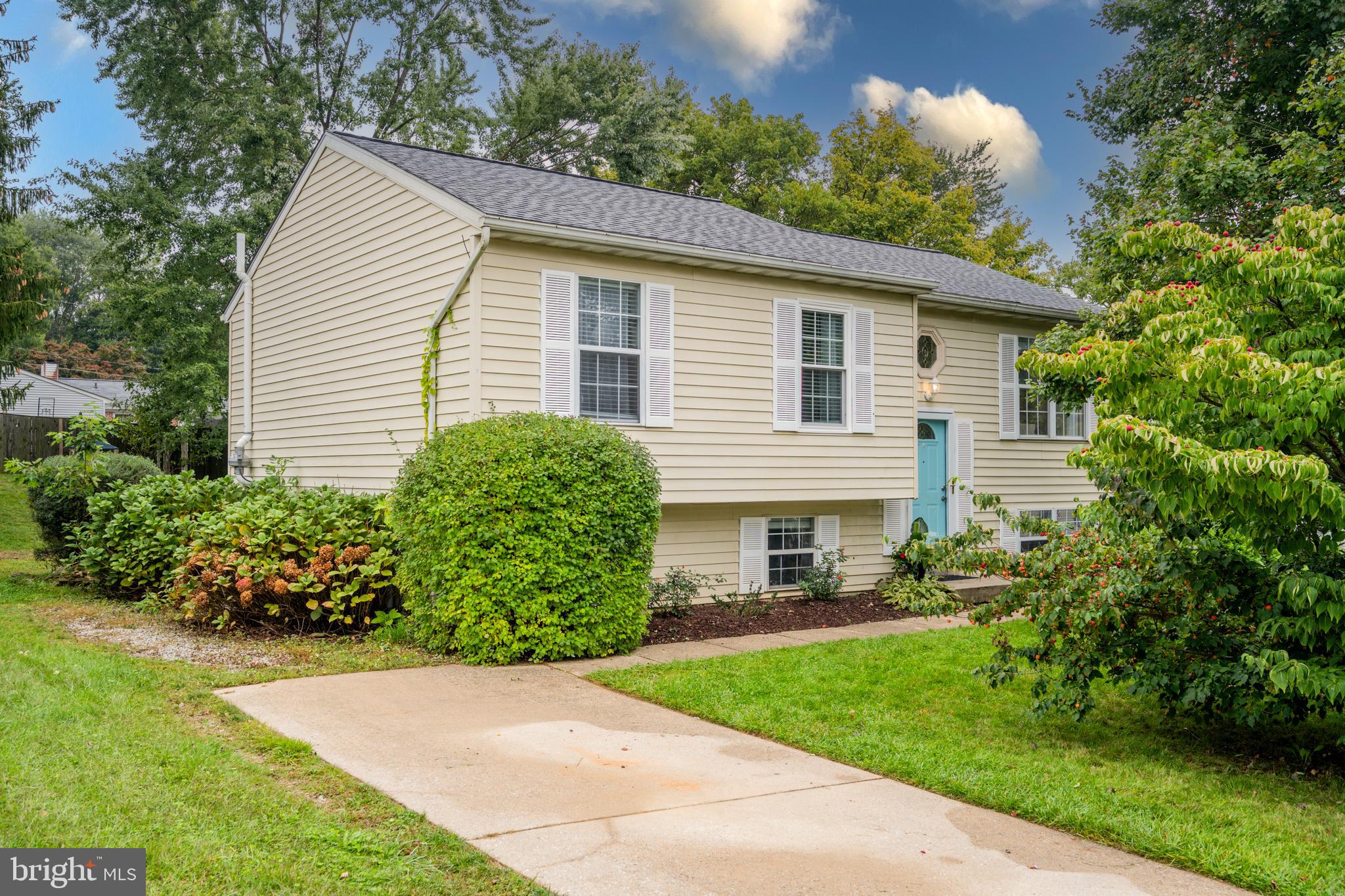 LEXINGTON RUN - Residential