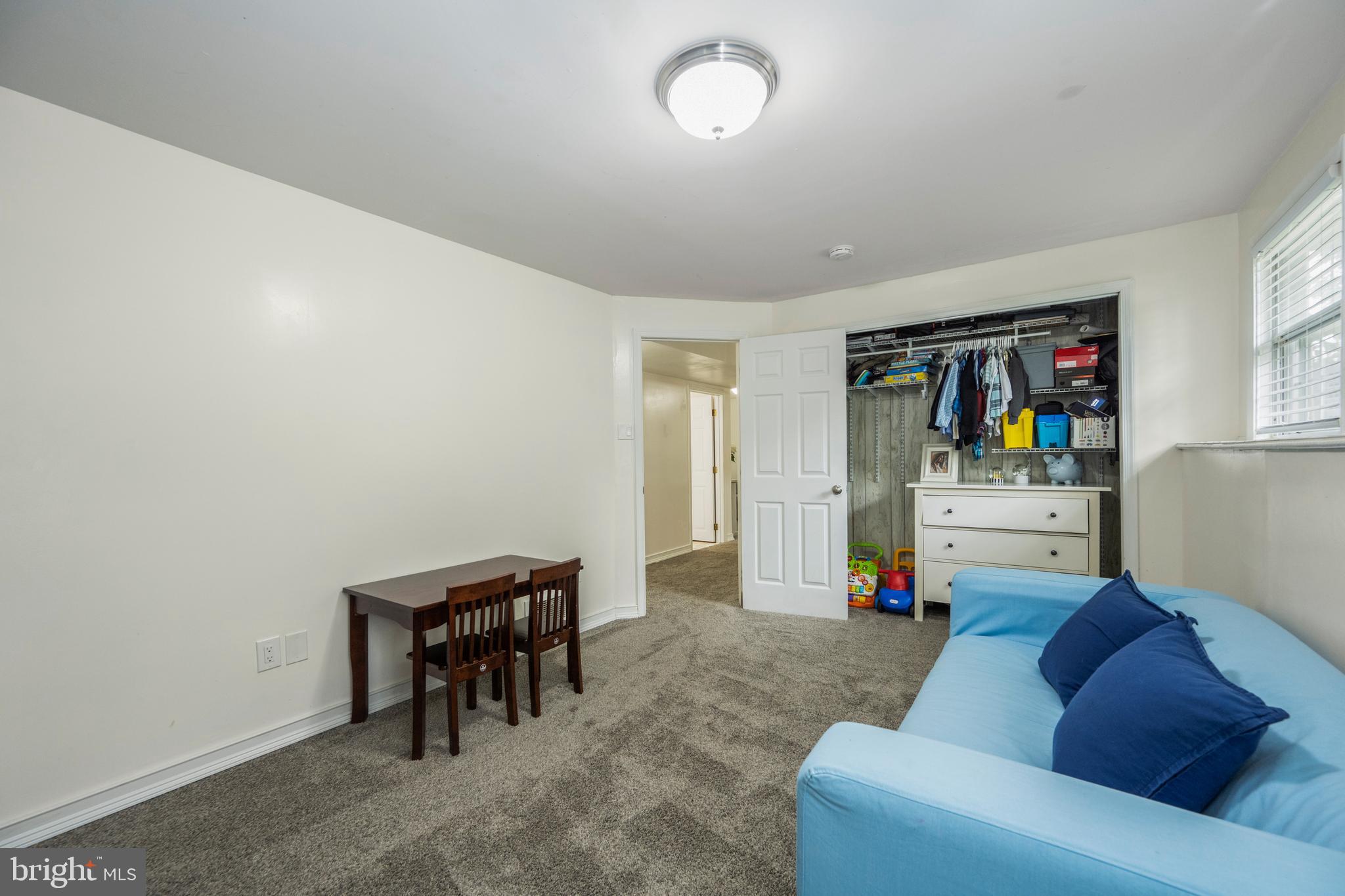 LEXINGTON RUN - Residential