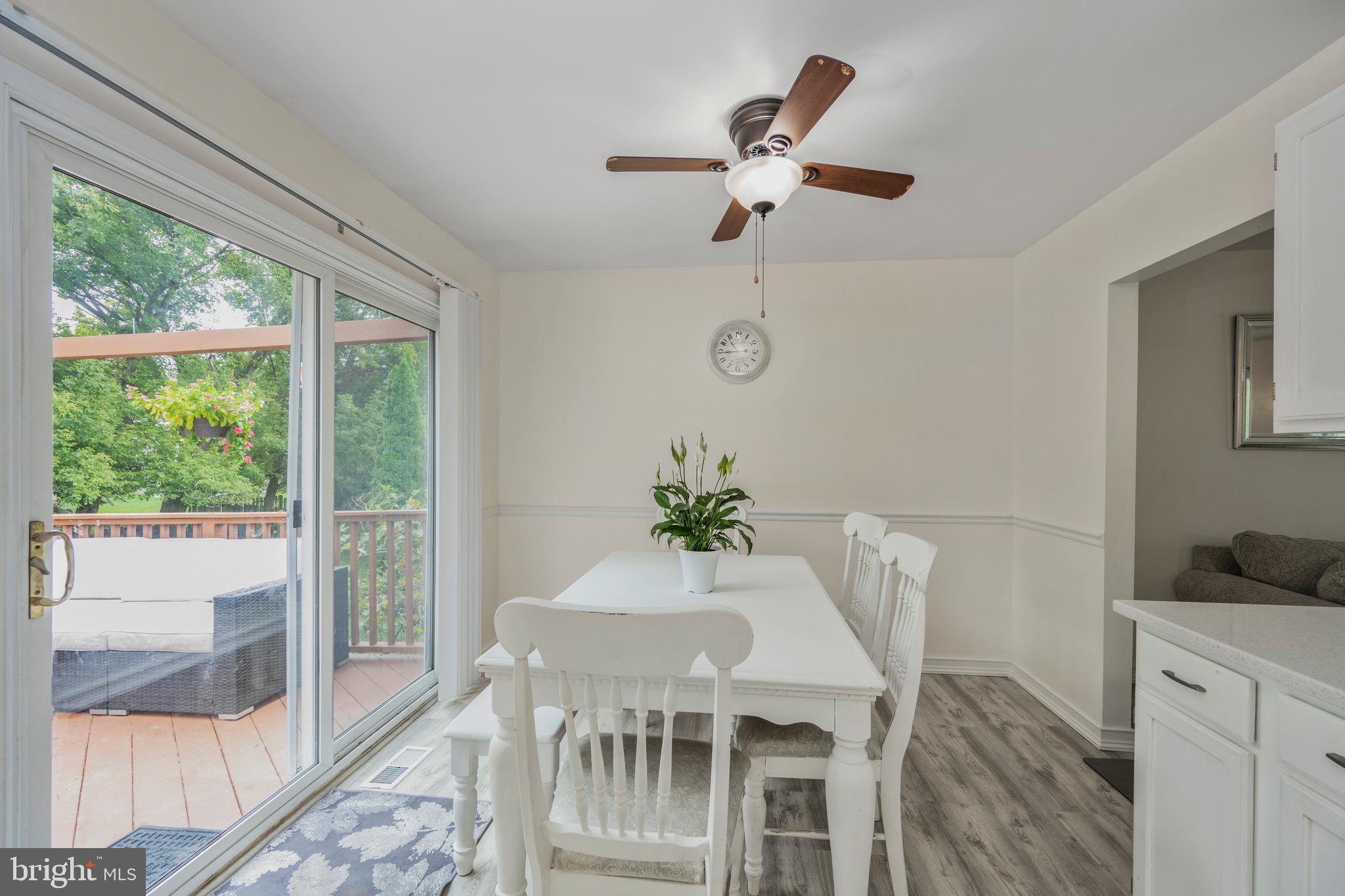 LEXINGTON RUN - Residential