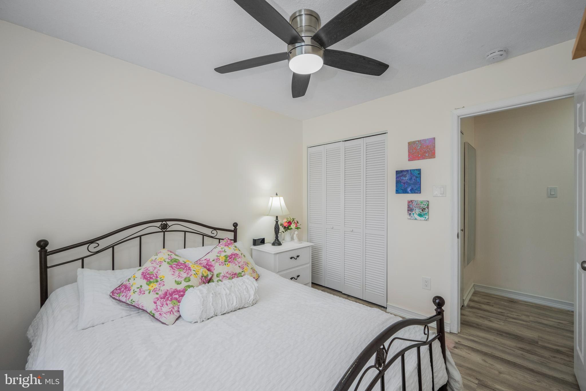 LEXINGTON RUN - Residential