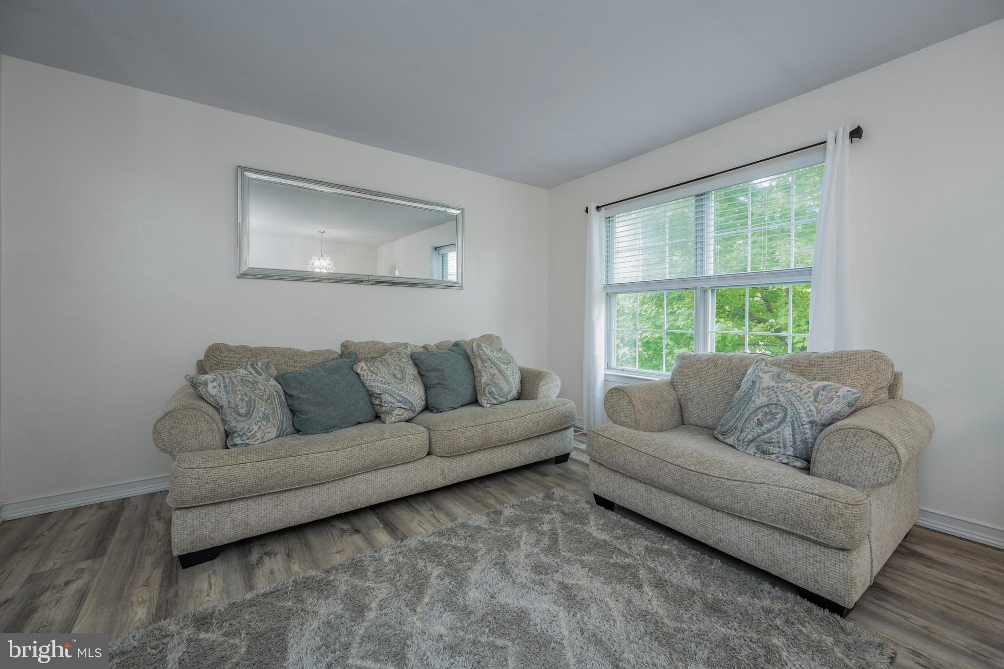 LEXINGTON RUN - Residential