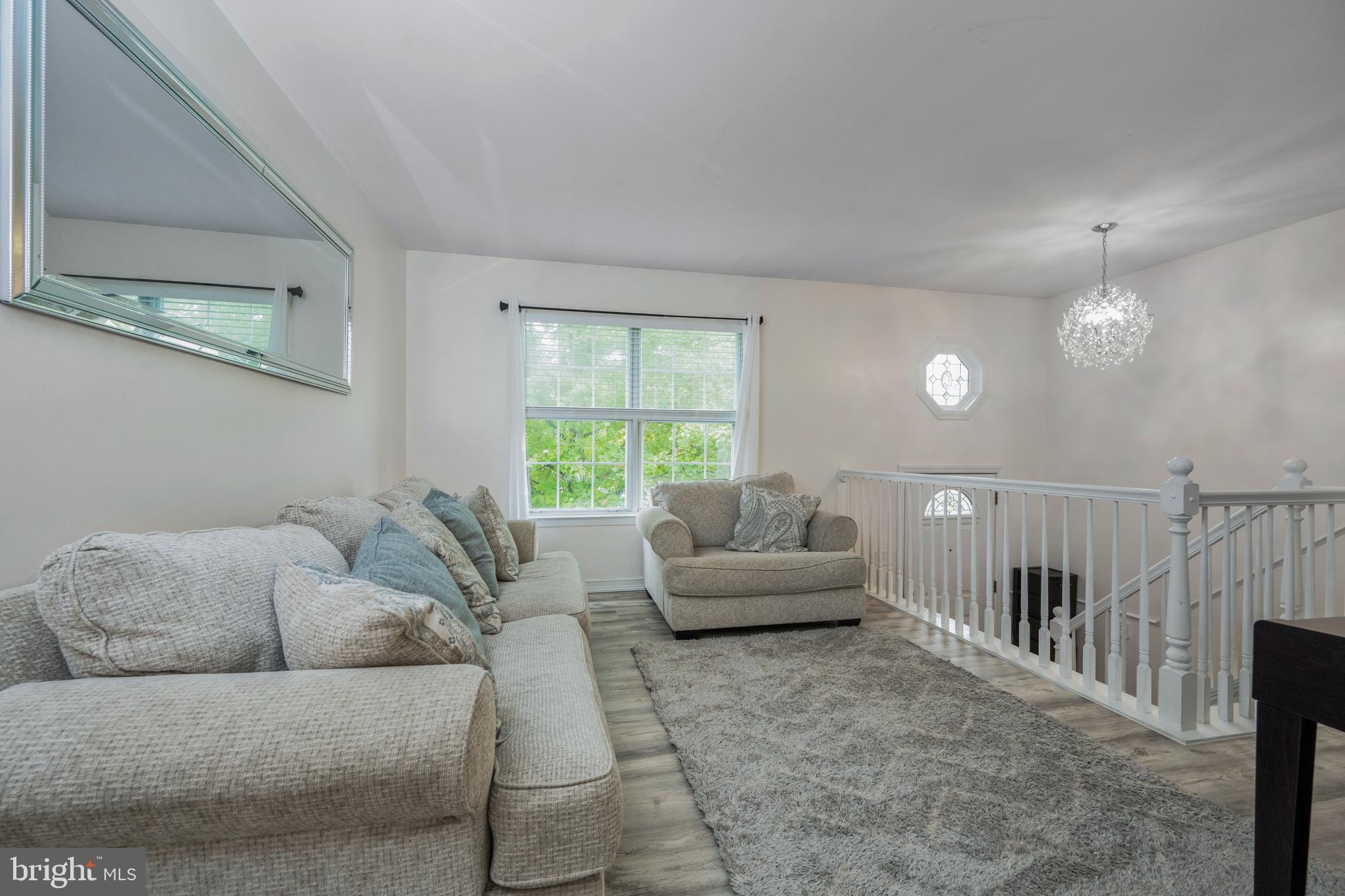 LEXINGTON RUN - Residential