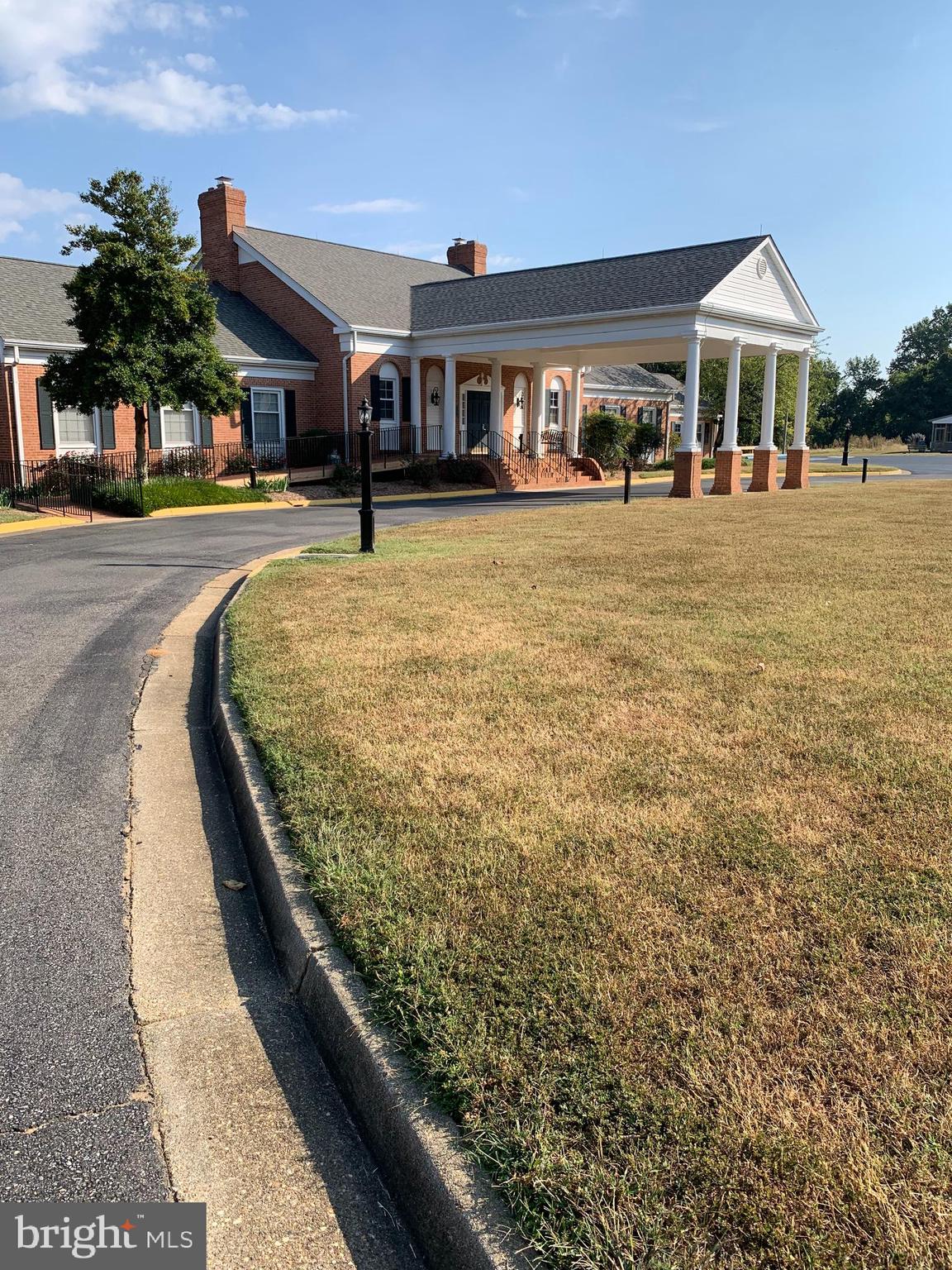 STRATFORD HARBOUR - Land