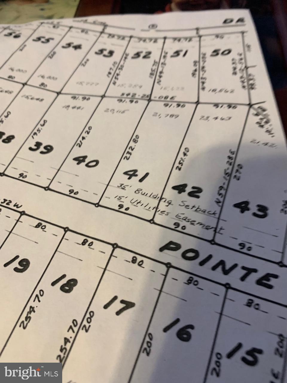 STRATFORD HARBOUR - Land