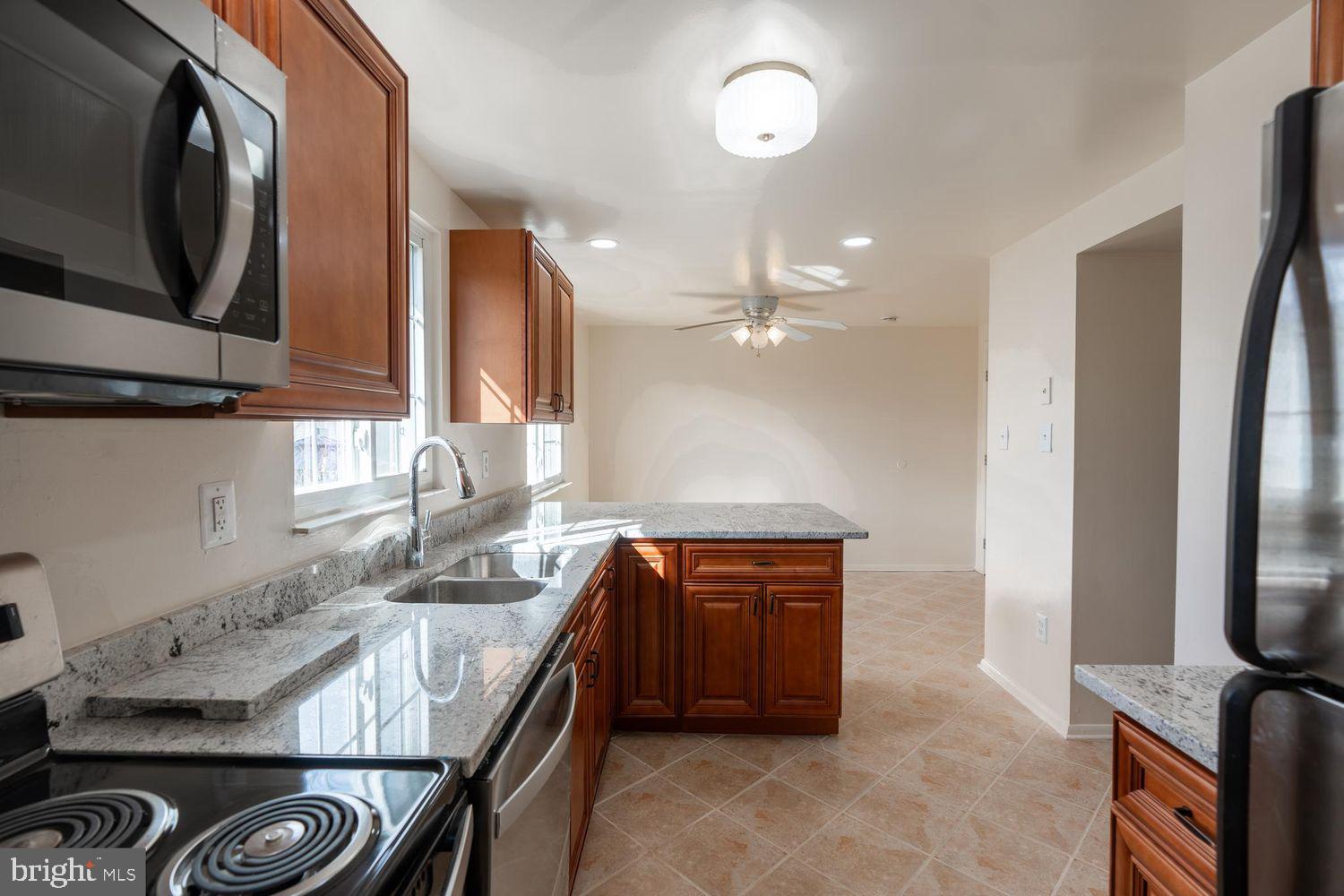 3713 CASTLE 123-16