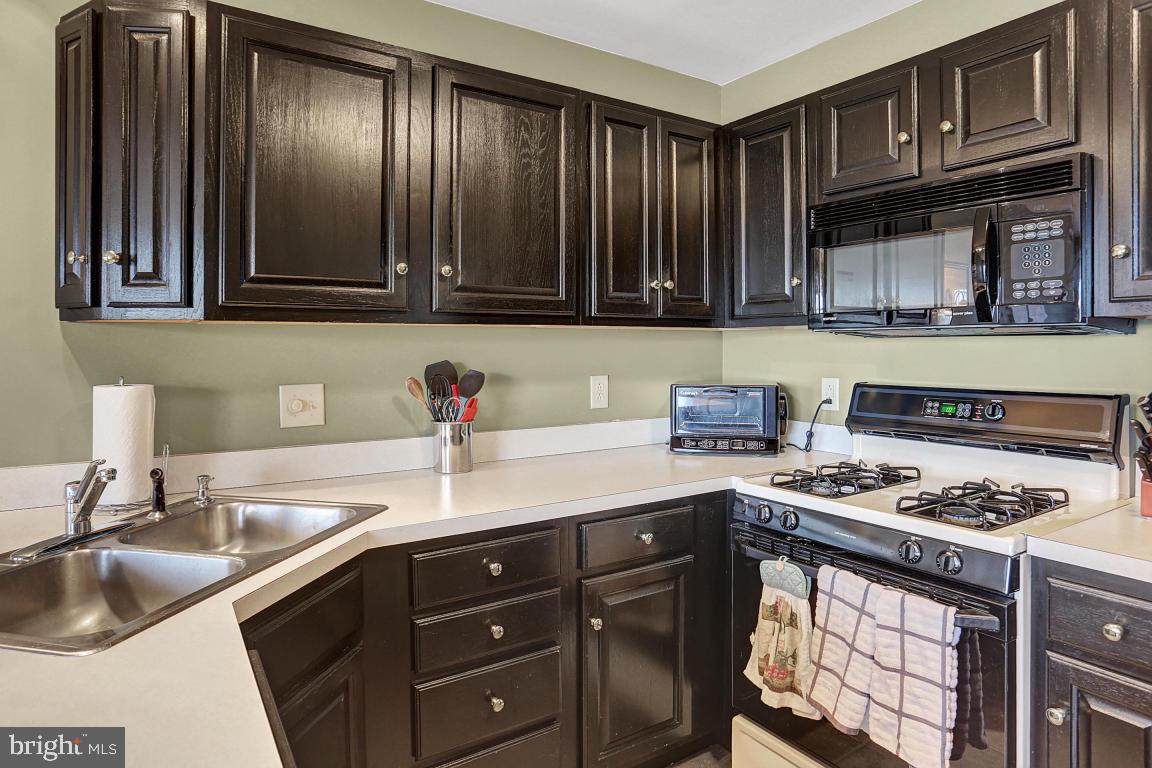 OAK RIDGE COMMONS - Residential