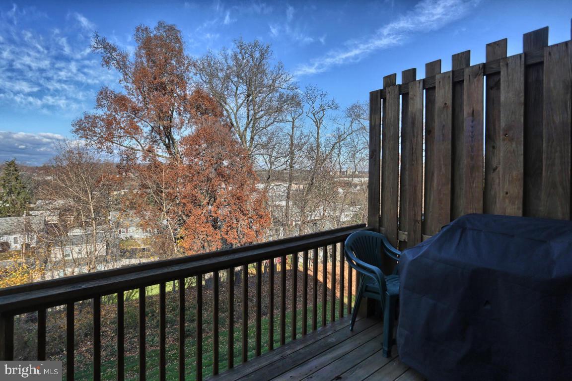 OAK RIDGE COMMONS - Residential