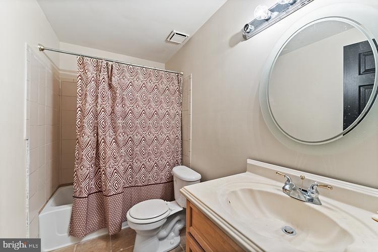 KINGSVIEW SUB - Residential