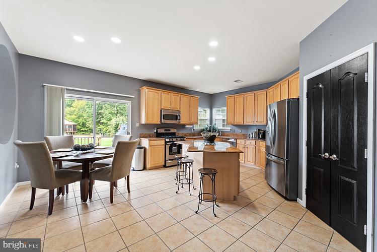 KINGSVIEW SUB - Residential