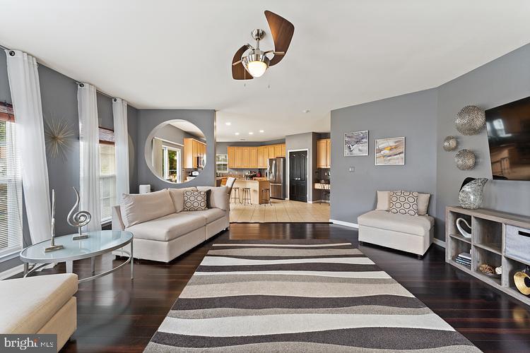 KINGSVIEW SUB - Residential