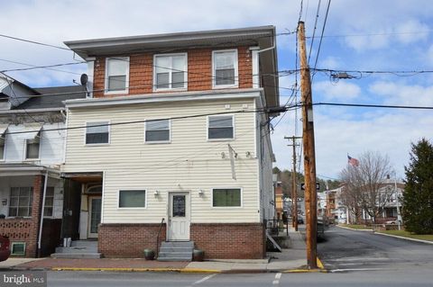 60 VALLEY STREET NEW PHILADELPHIA PA 17959