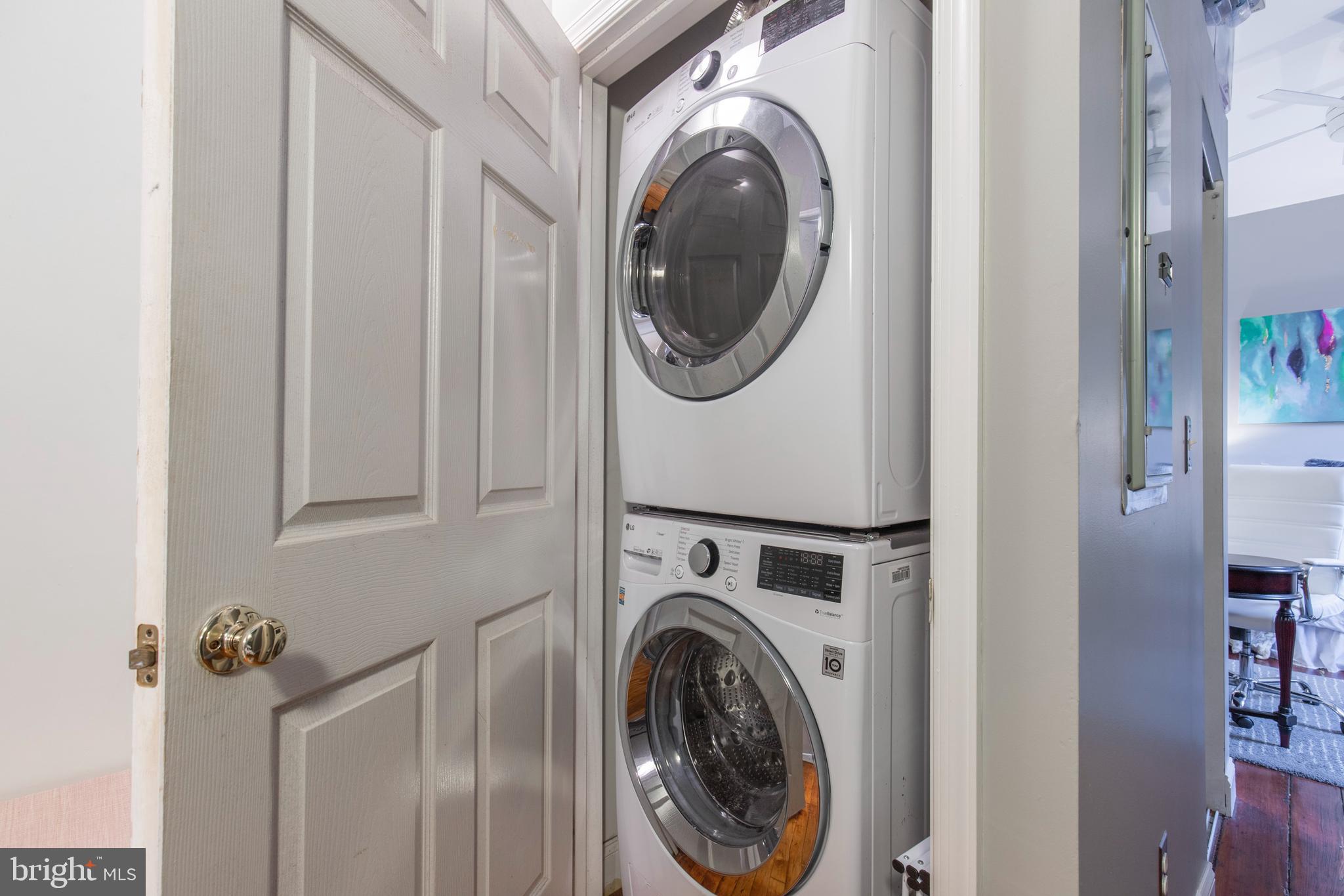 OLD CITY - Residential Lease