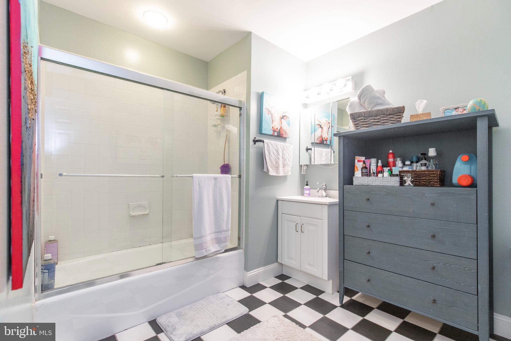 OLD CITY - Residential Lease