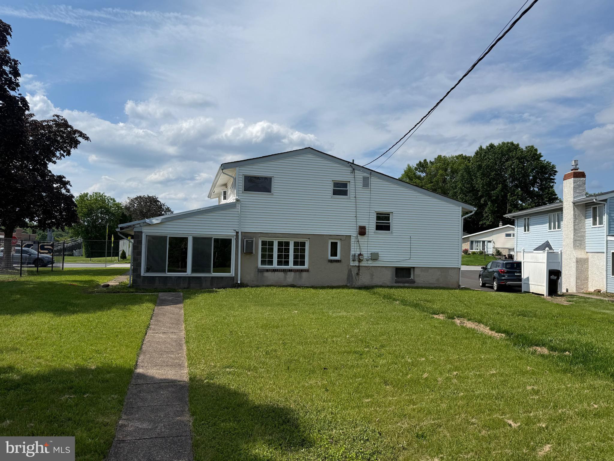 411 CROSSFIELD ROAD