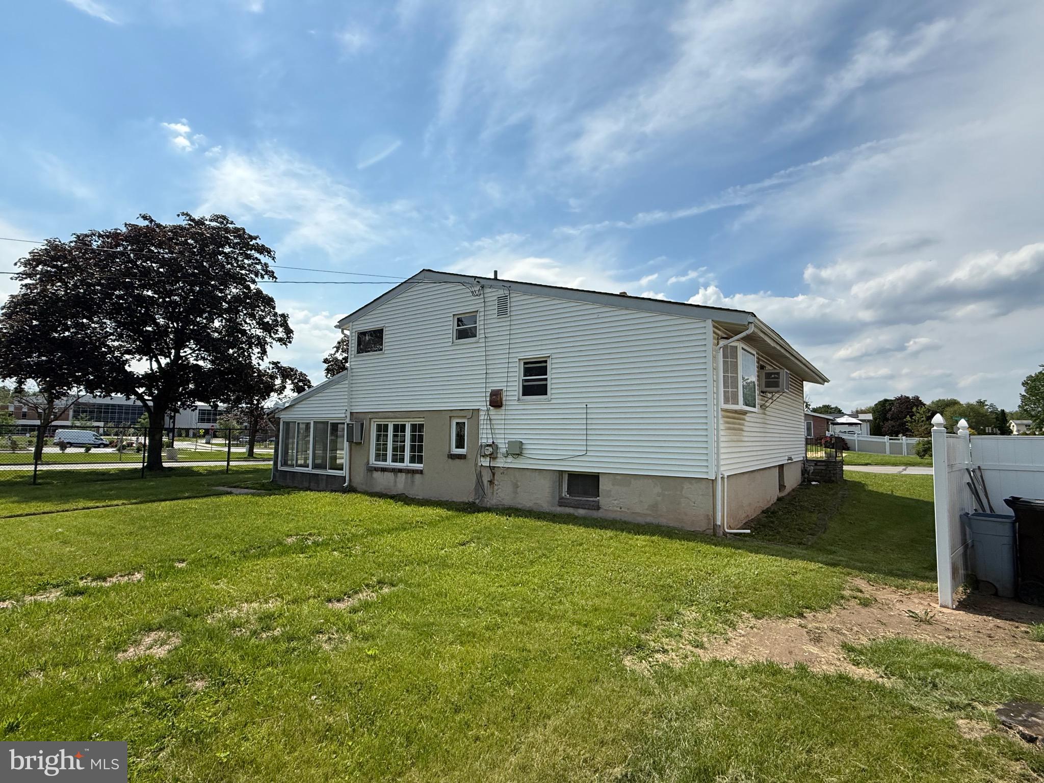 411 CROSSFIELD ROAD