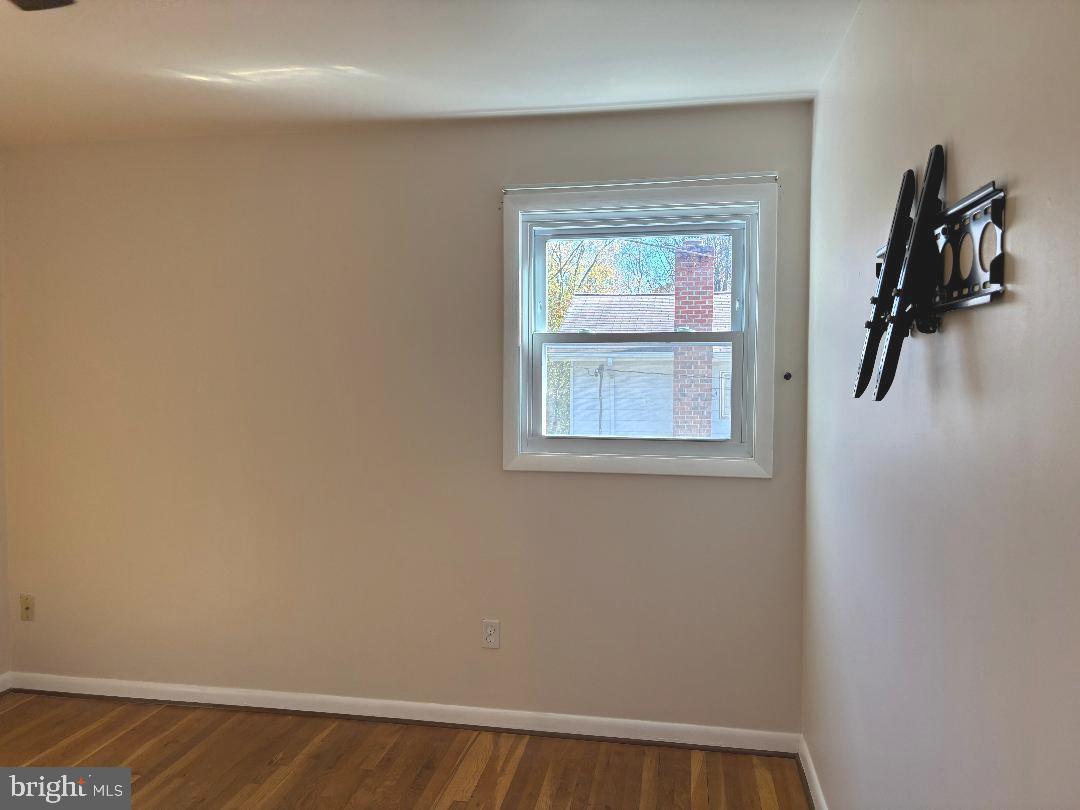 ROCK CREEK MANOR - Residential Lease