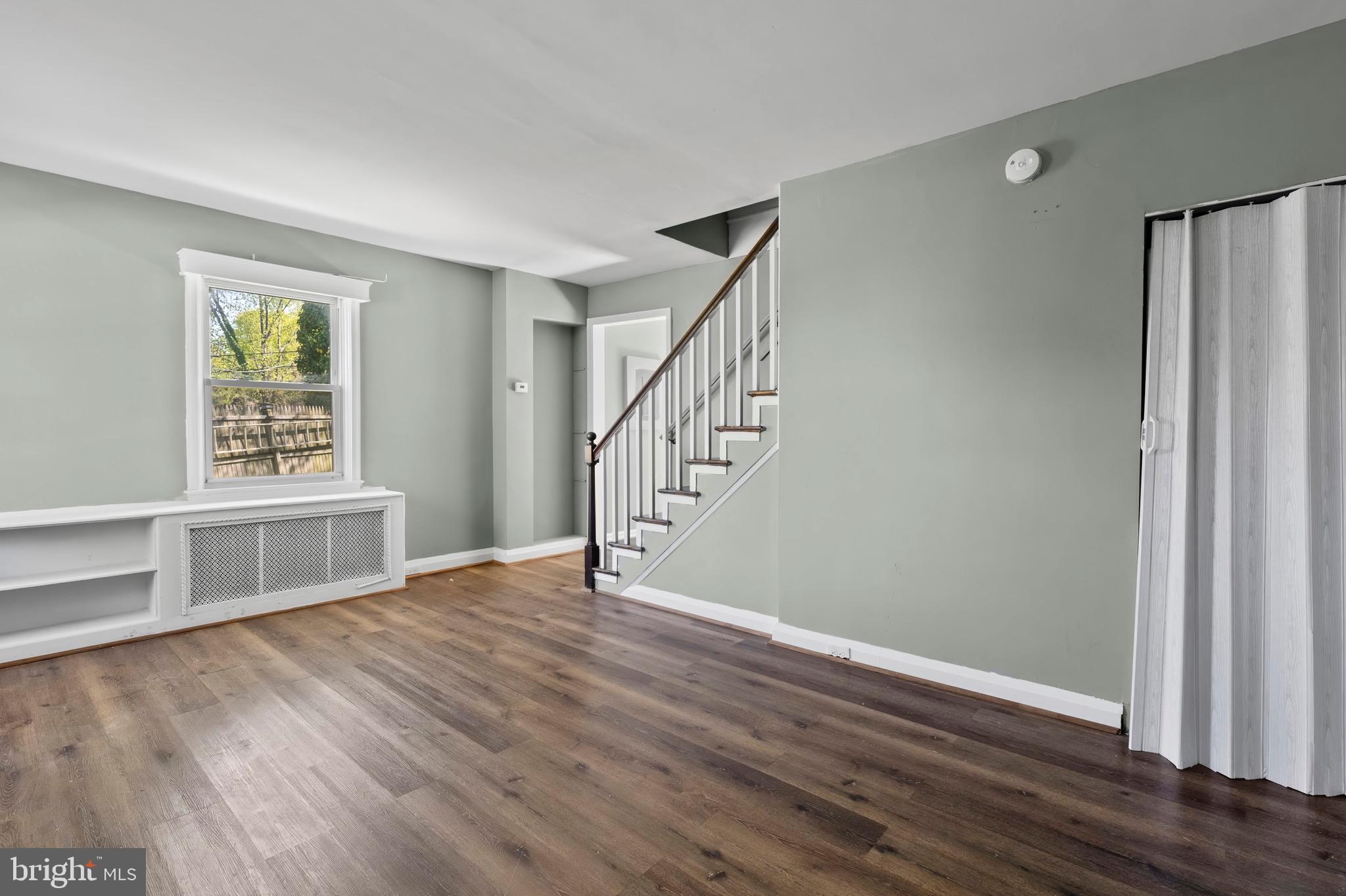 EDNOR GARDENS - LAKESIDE - Residential Lease