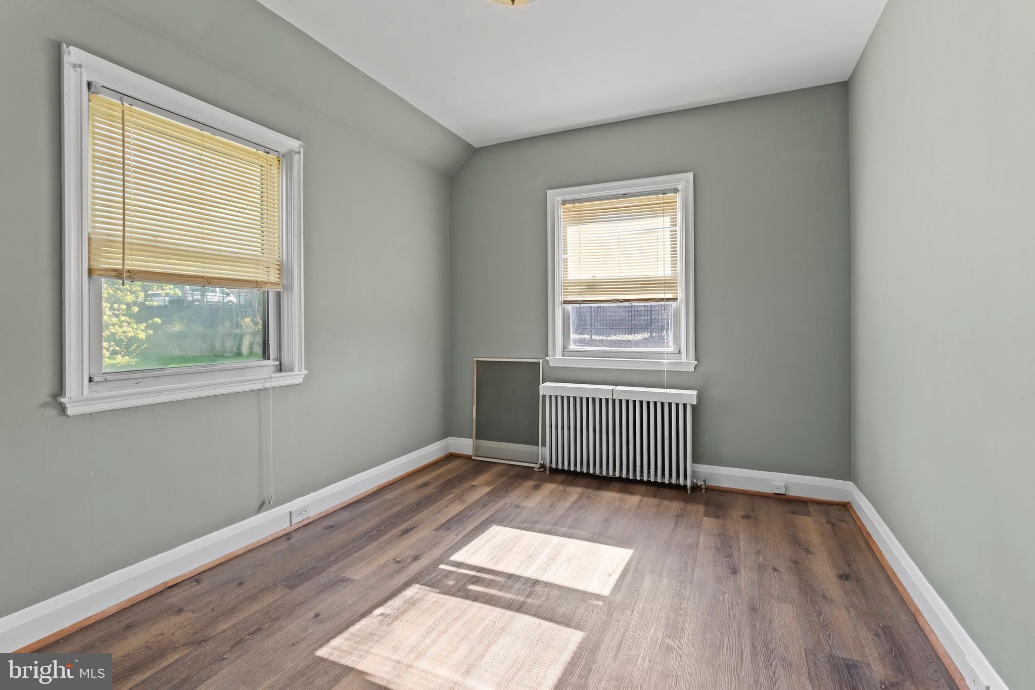 EDNOR GARDENS - LAKESIDE - Residential Lease