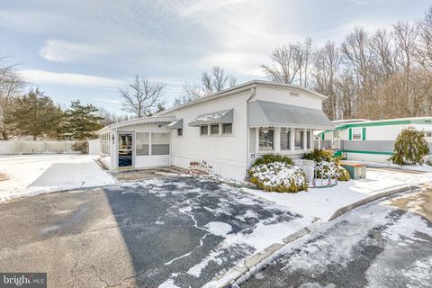 Photo of 194 Jacobstown New Egypt Road #73, WRIGHTSTOWN, NJ 08562 (MLS # NJBL2104284)