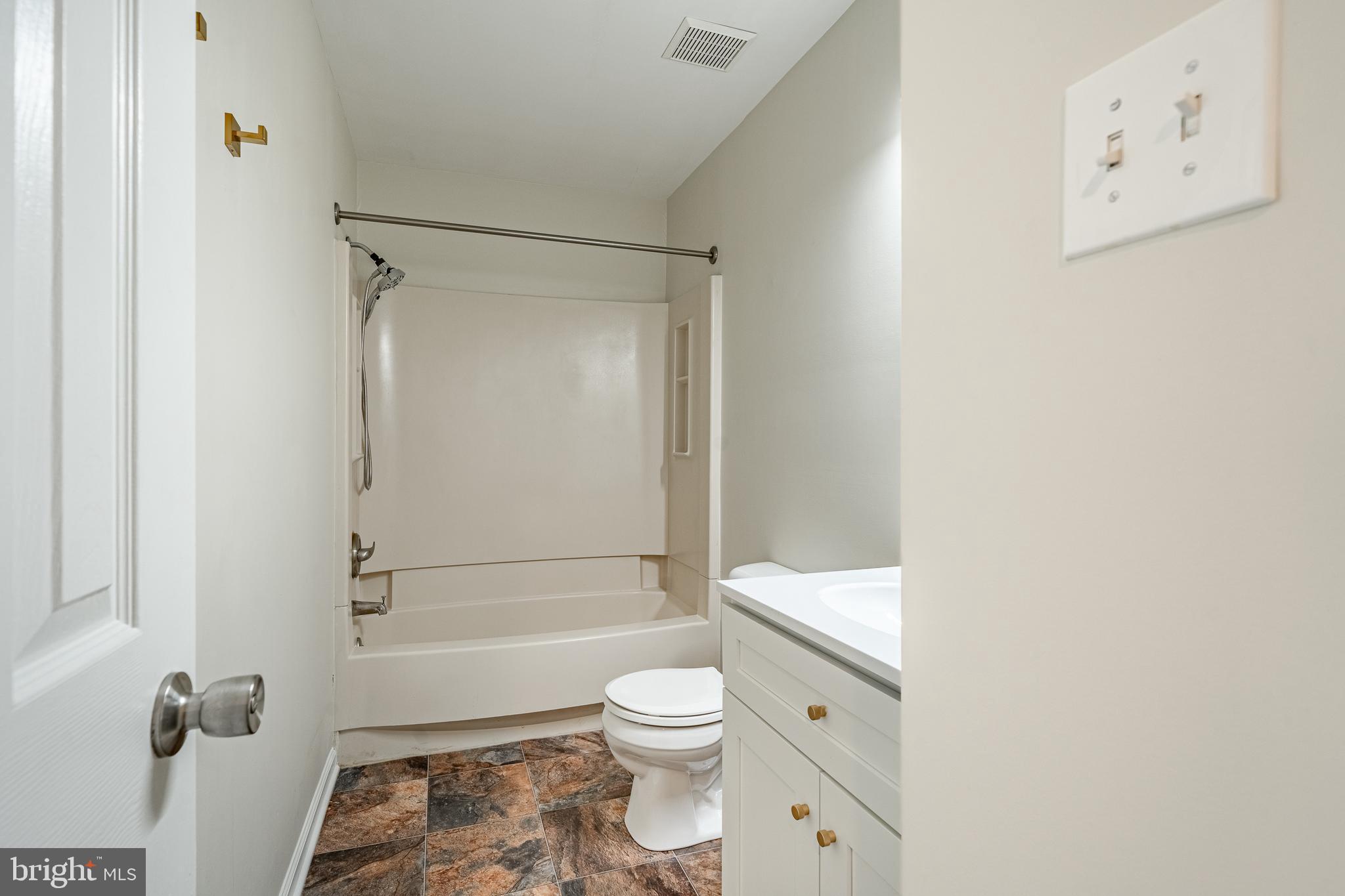 EXTON STATION - Residential