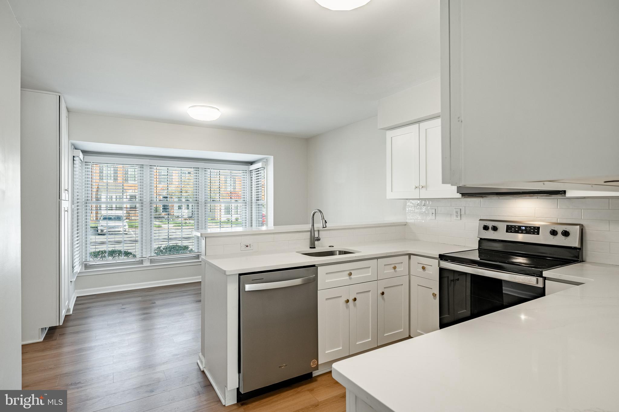 EXTON STATION - Residential