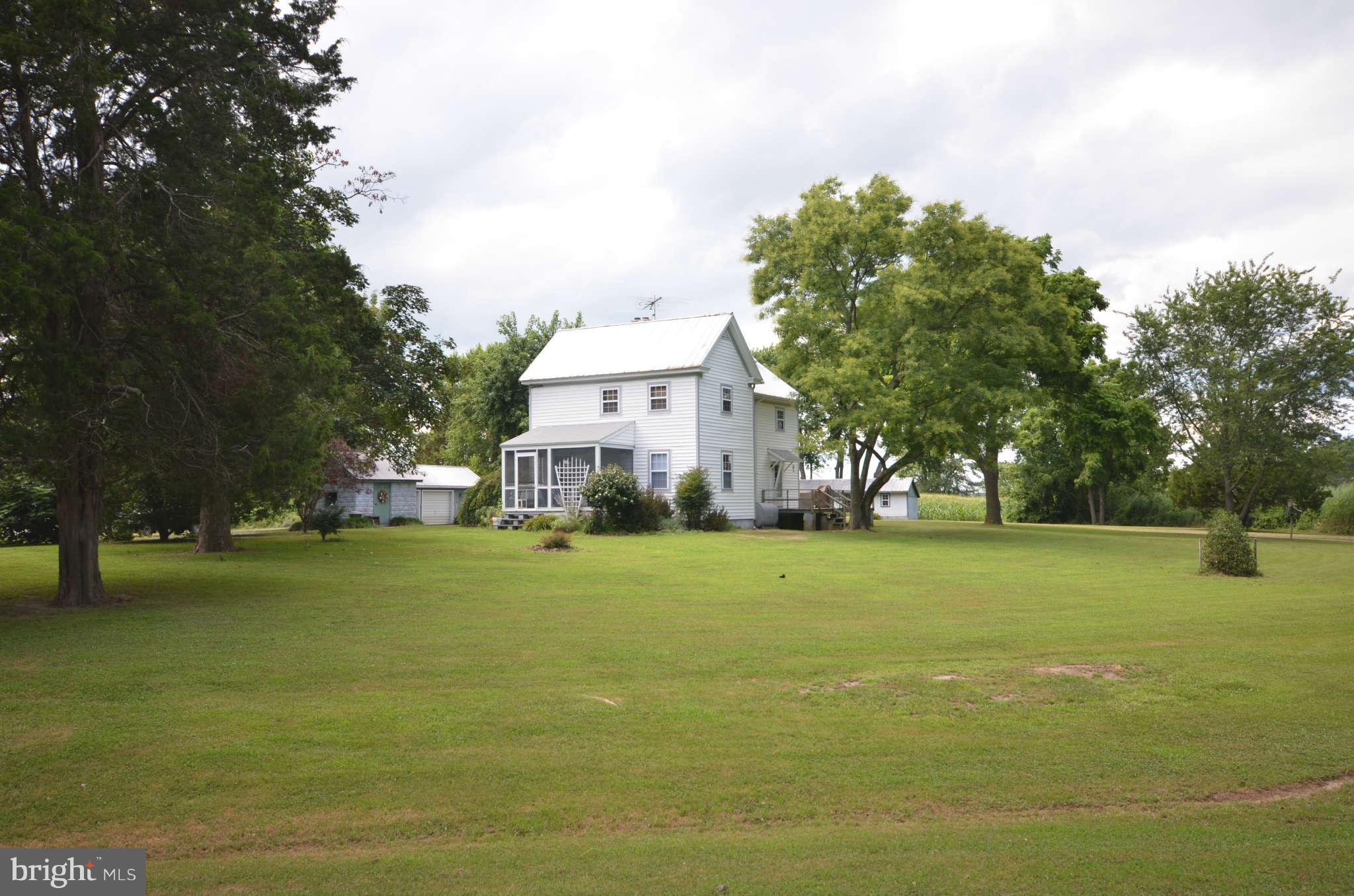 LONG POINT FARM - Farm