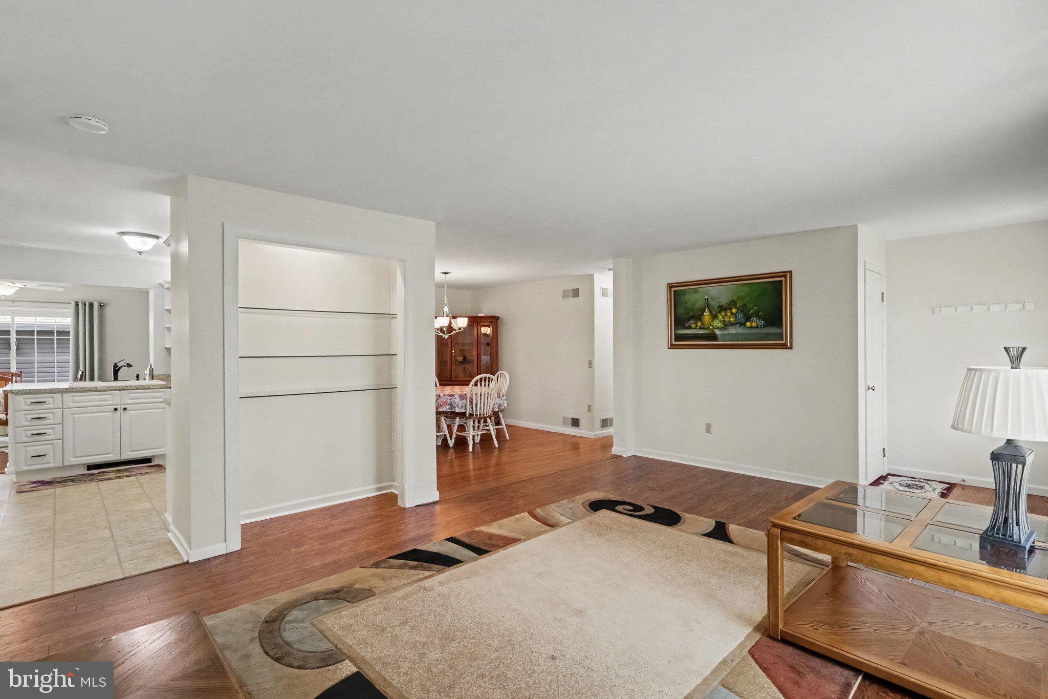 11 FLAGSTONE DRIVE