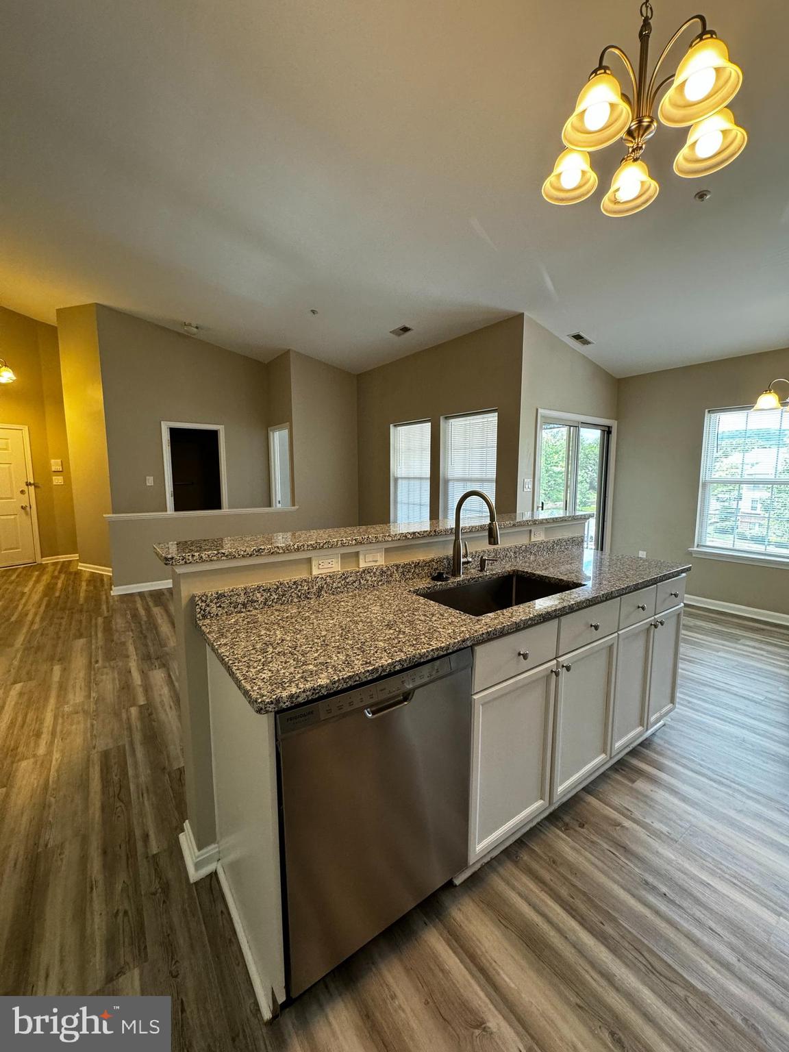 WHITTIER - Residential Lease