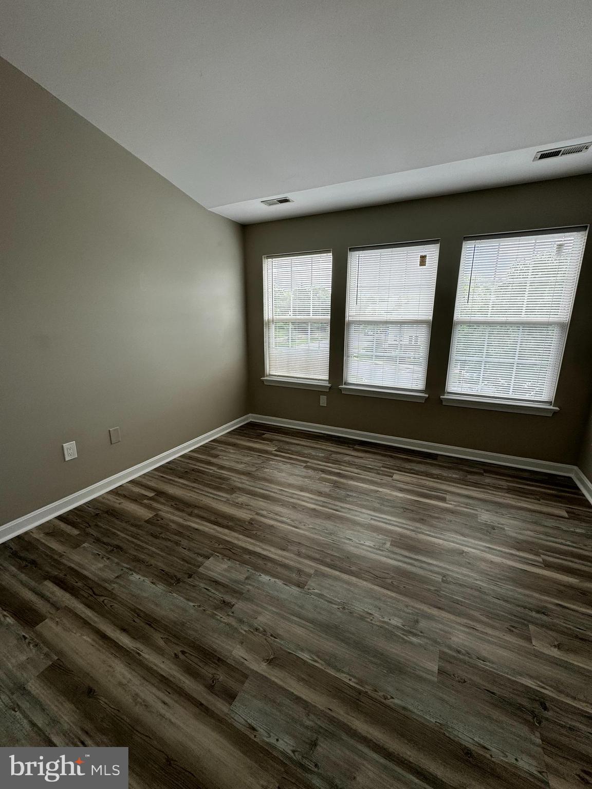 WHITTIER - Residential Lease