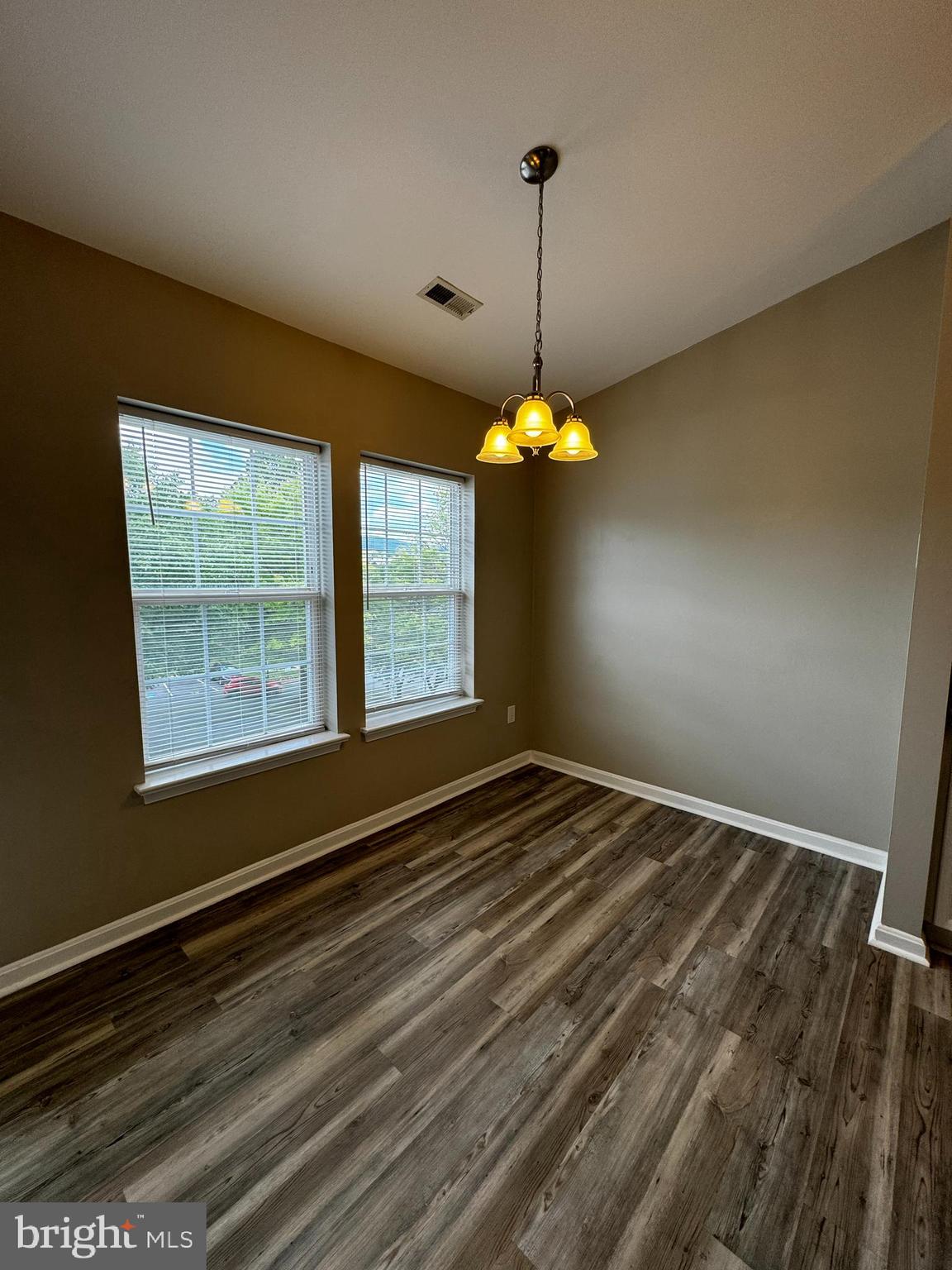 WHITTIER - Residential Lease