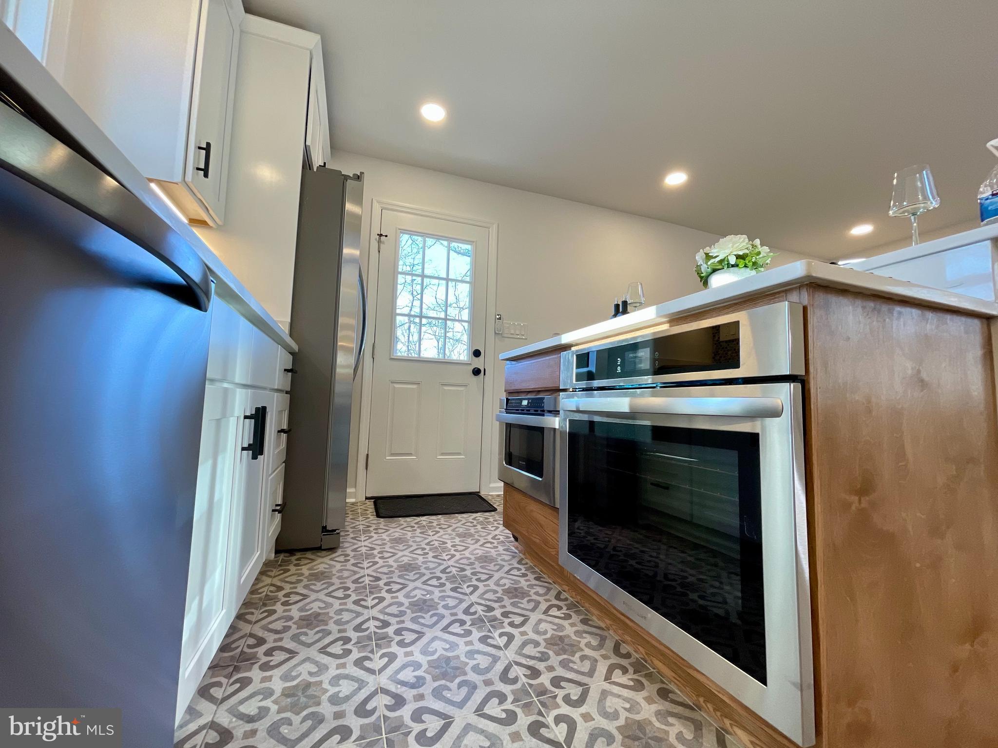 SHEN FARMS MT LAKE - Residential