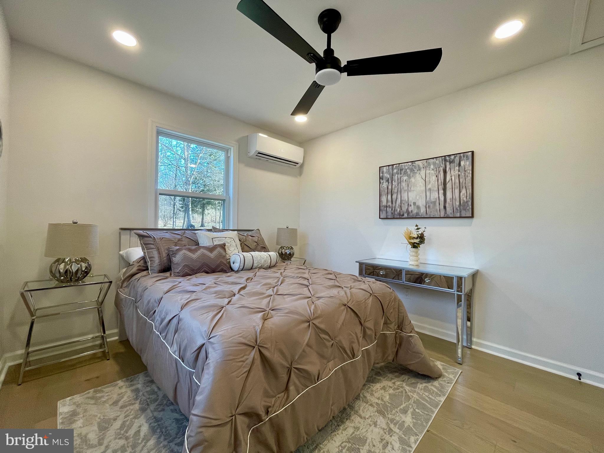 SHEN FARMS MT LAKE - Residential