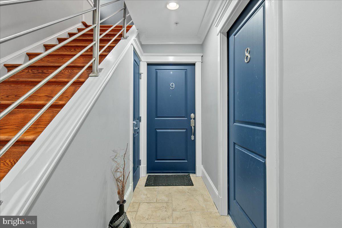 1718 1ST STREET NW 9