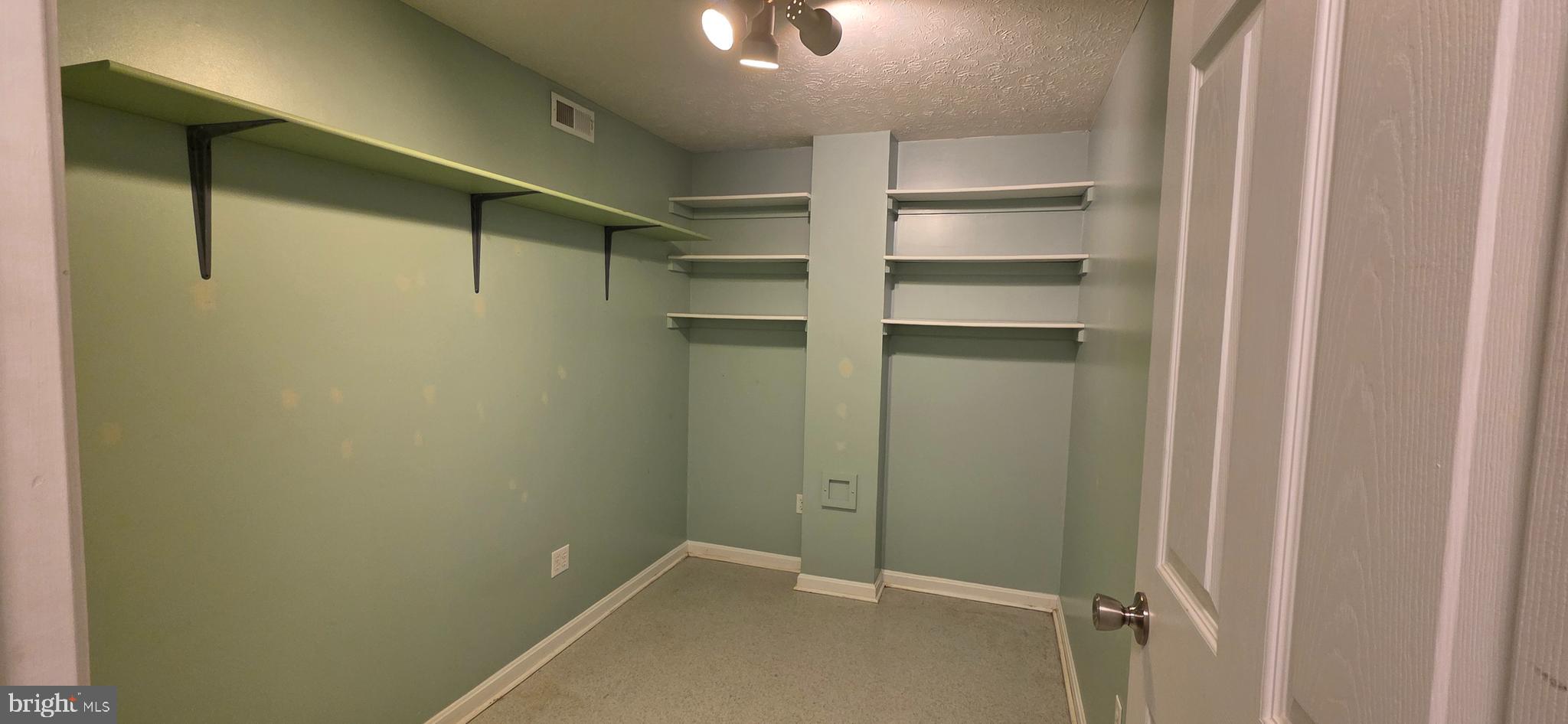 PEPPER RIDGE OF WILDEWOOD - Residential