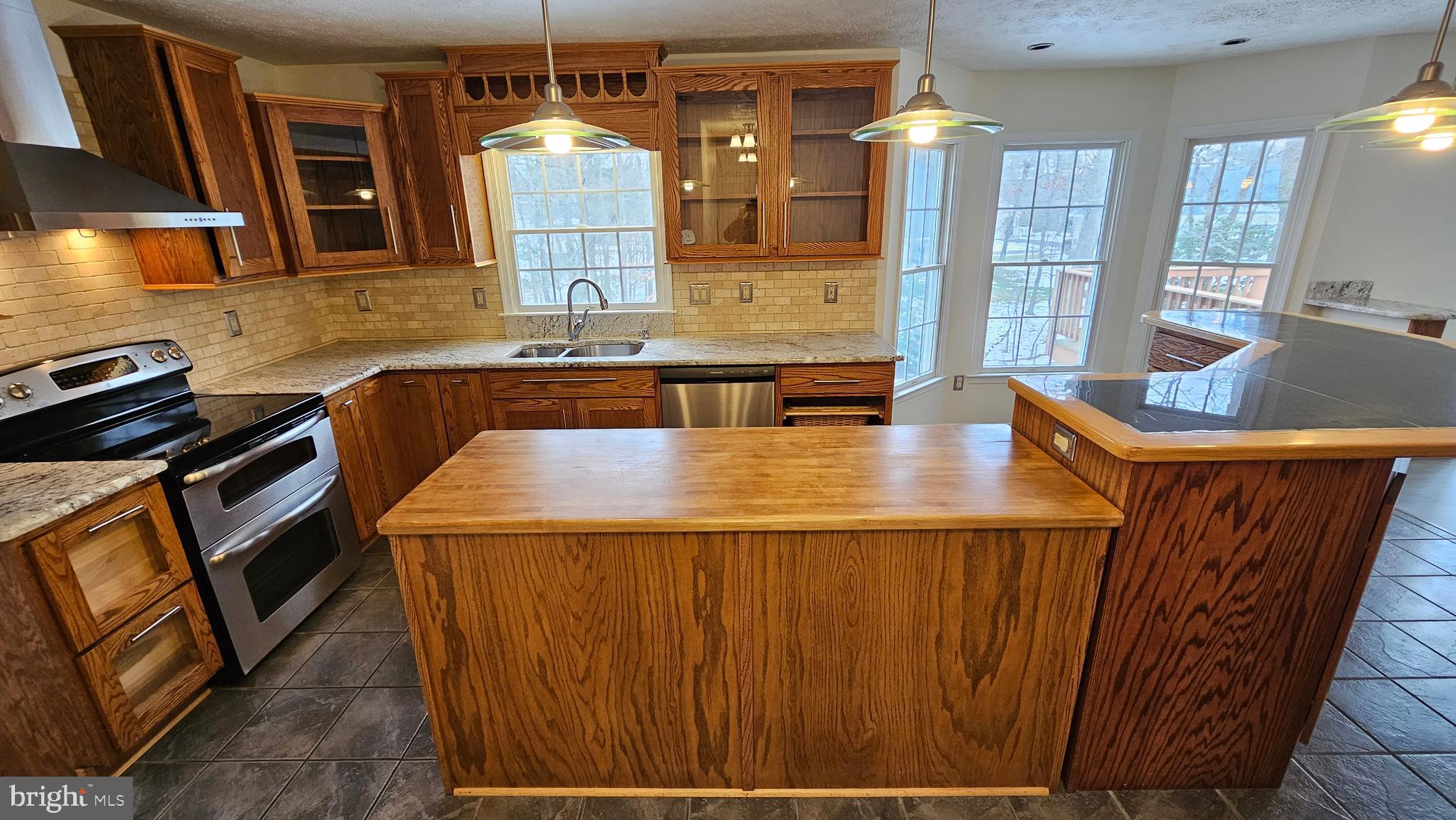 PEPPER RIDGE OF WILDEWOOD - Residential