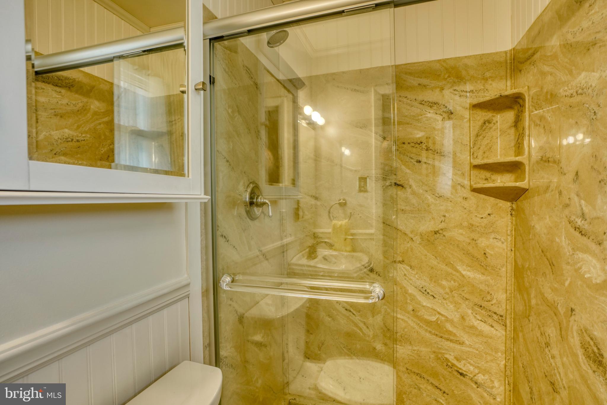 PERRY HALL - Residential