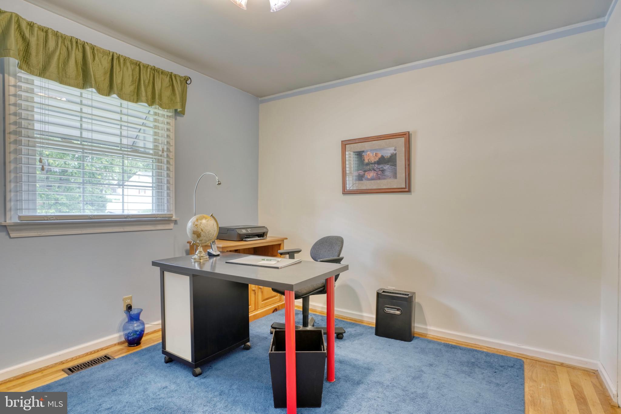 PERRY HALL - Residential