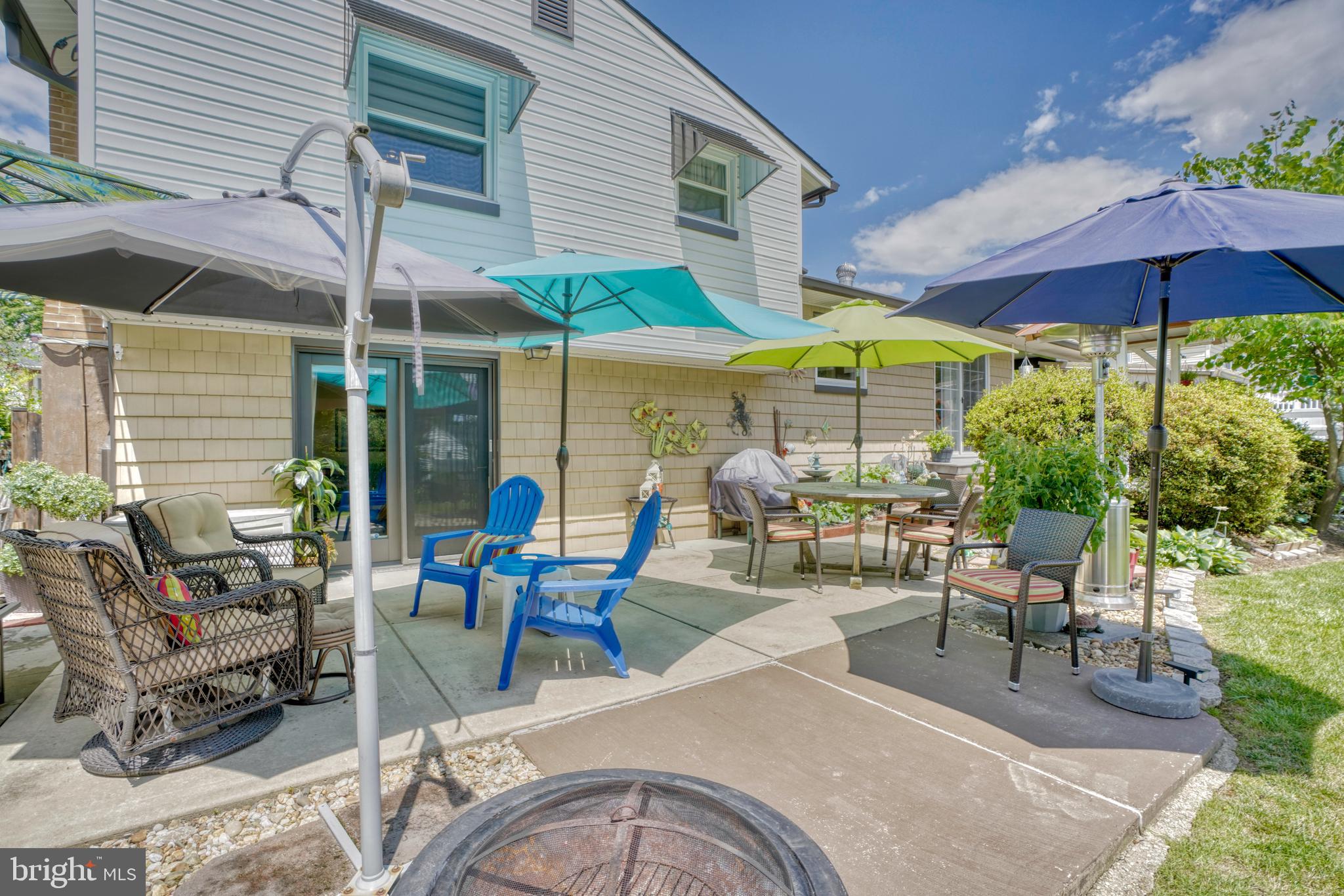 PERRY HALL - Residential