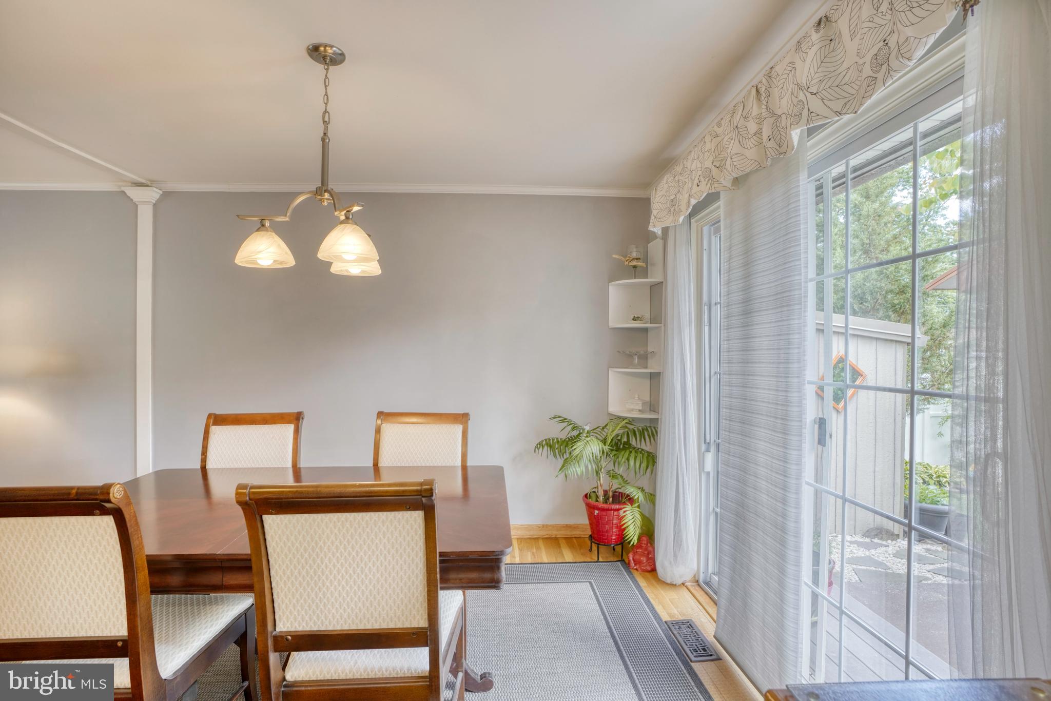 PERRY HALL - Residential