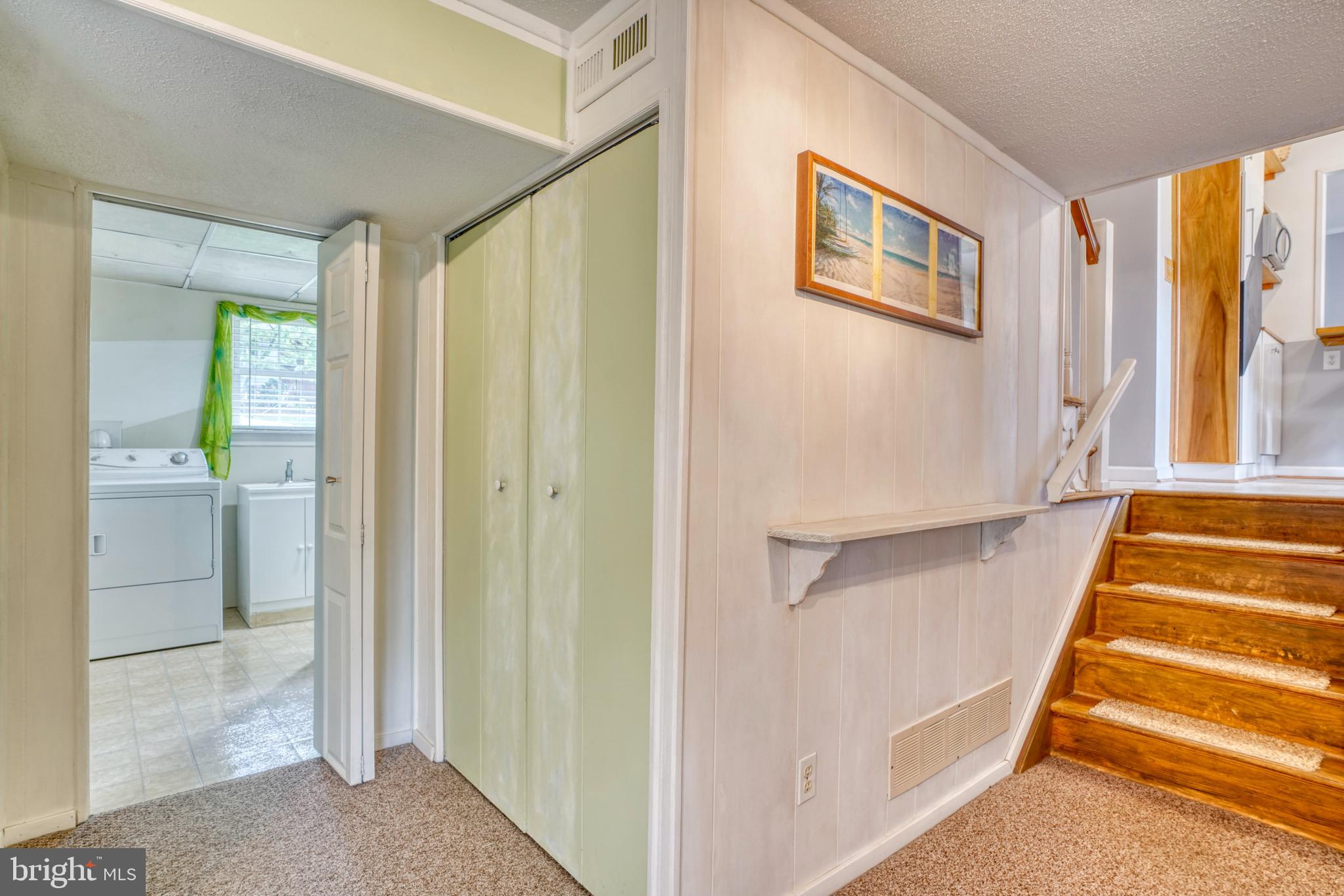 PERRY HALL - Residential