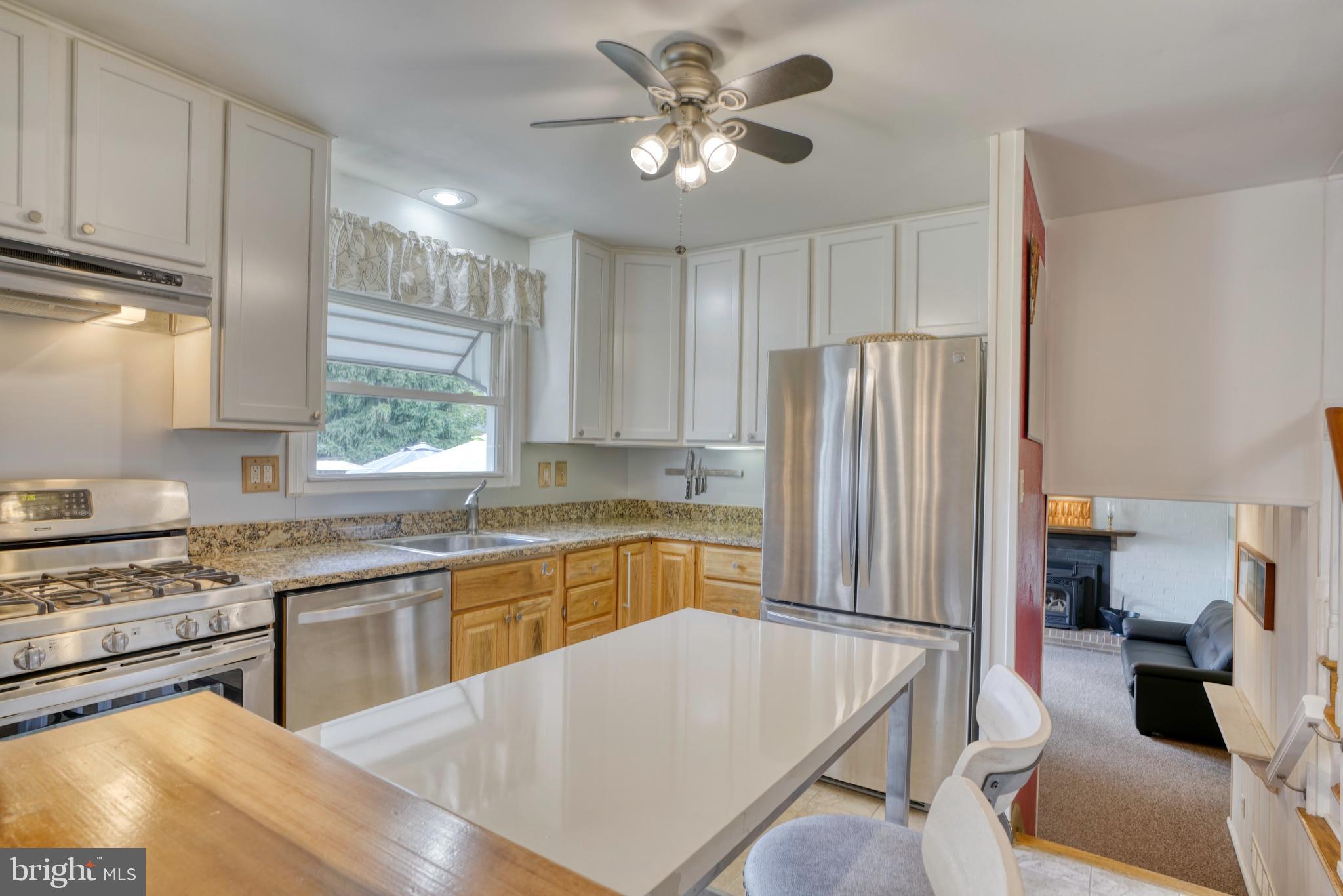 PERRY HALL - Residential