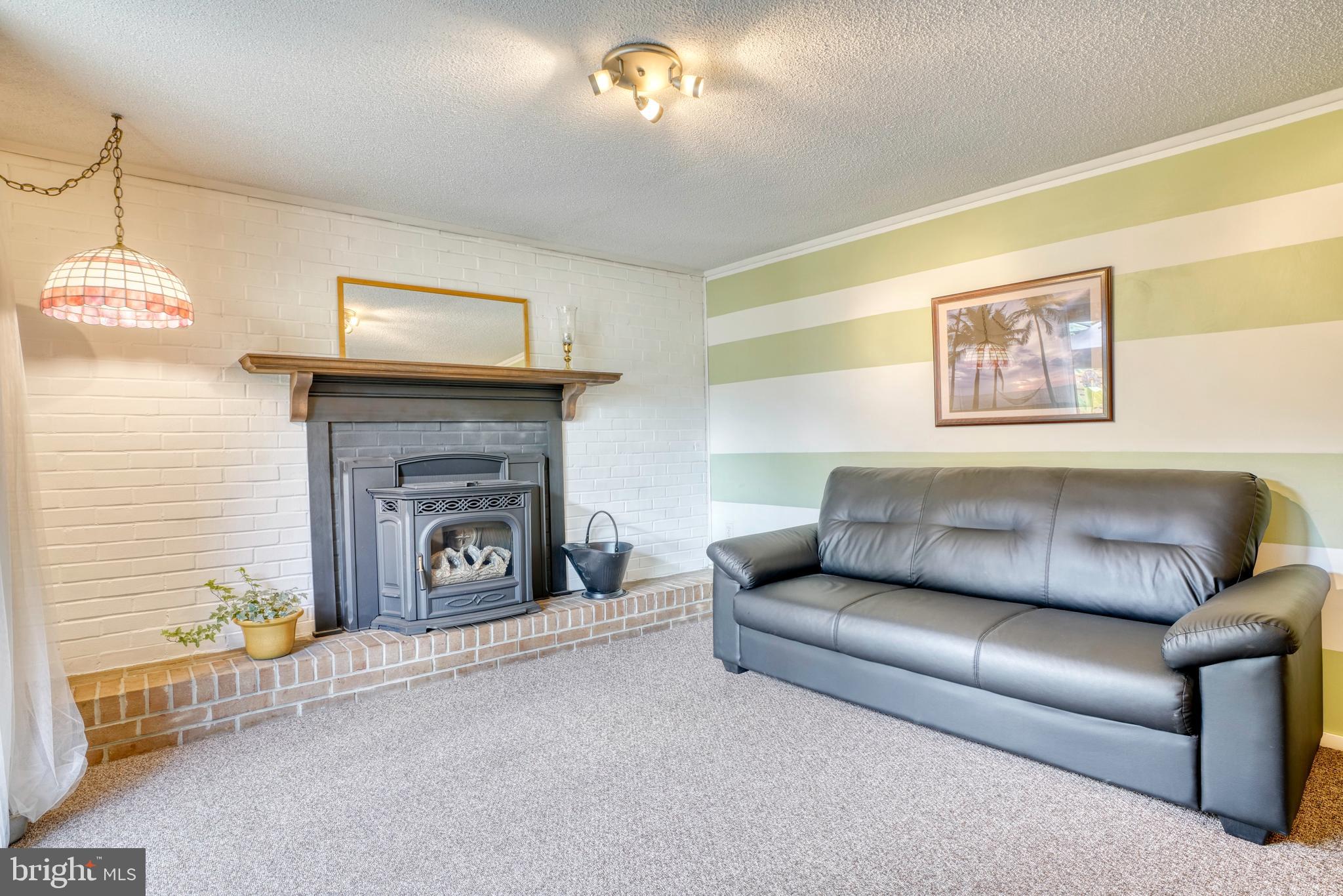 PERRY HALL - Residential