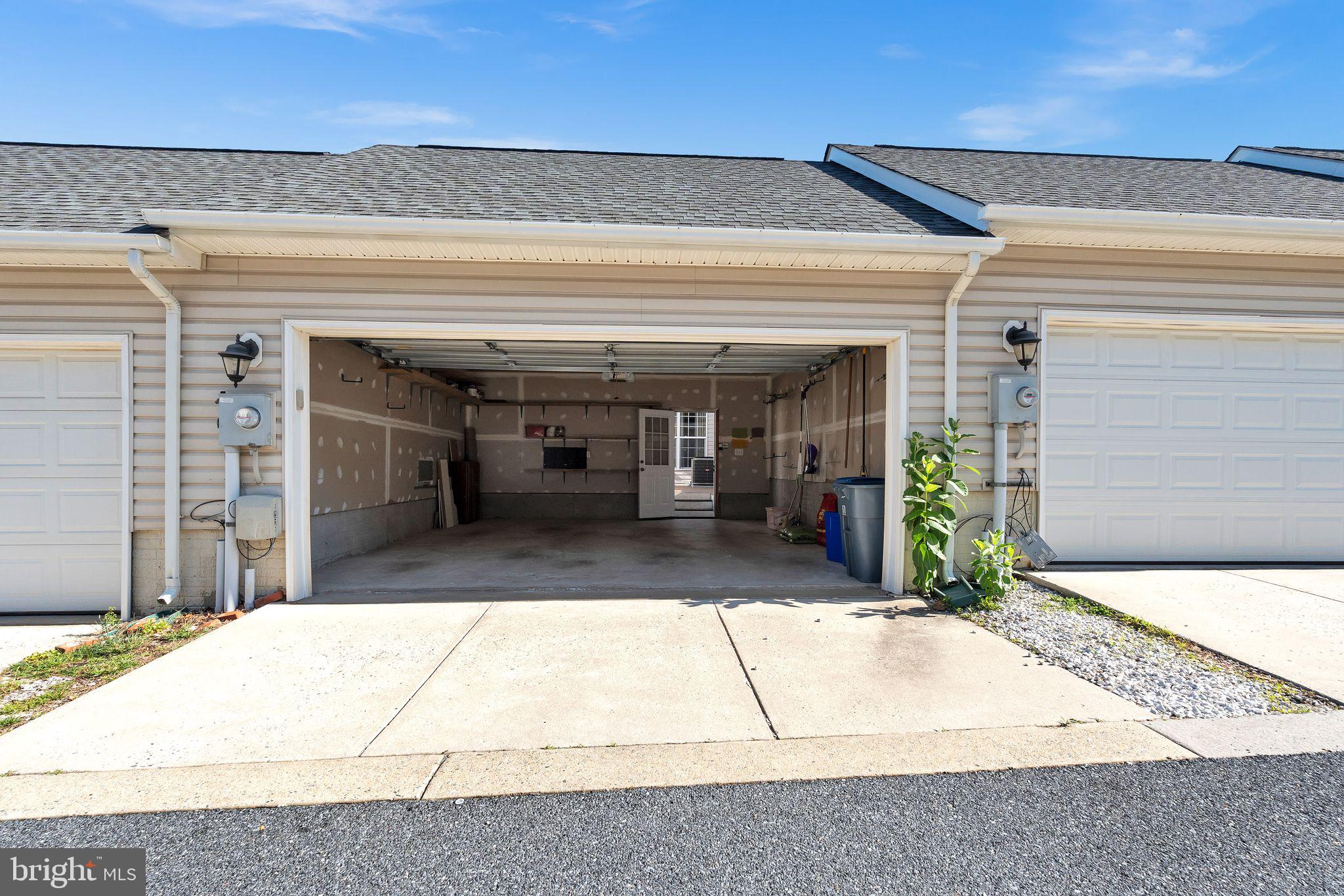 GREENWAY VILLAGE - Residential Lease