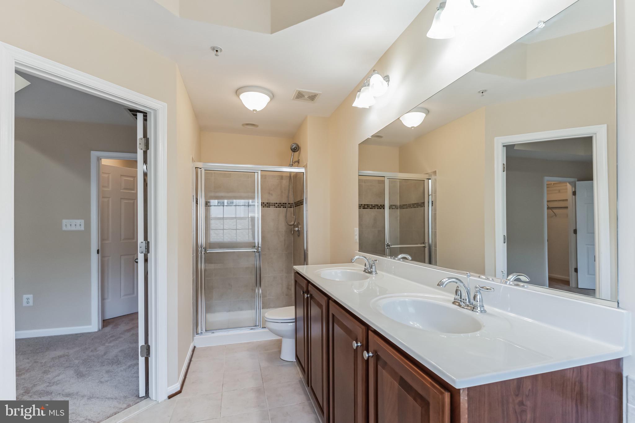 GREENWAY VILLAGE - Residential Lease